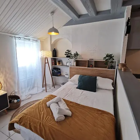 L'authentique - Les Maisons De Madeleine *